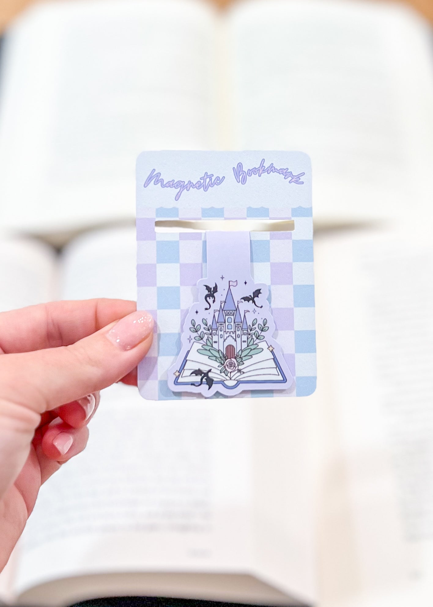 Magnetic bookmark